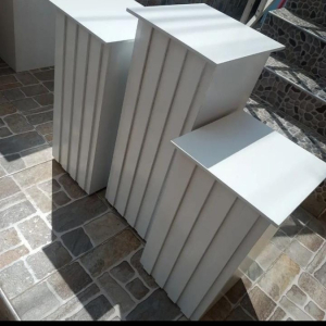 Mesas cubos Ranurados X3 unidades